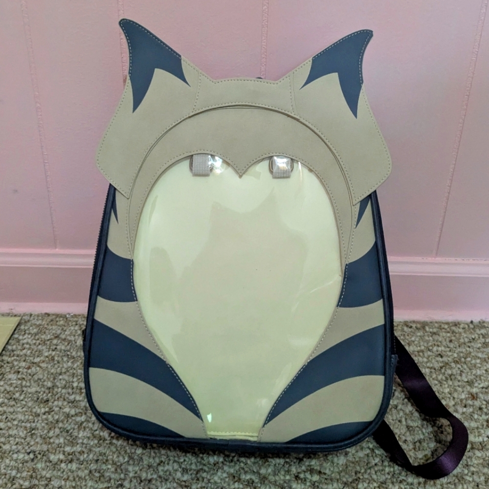 Ashoka pin backpack